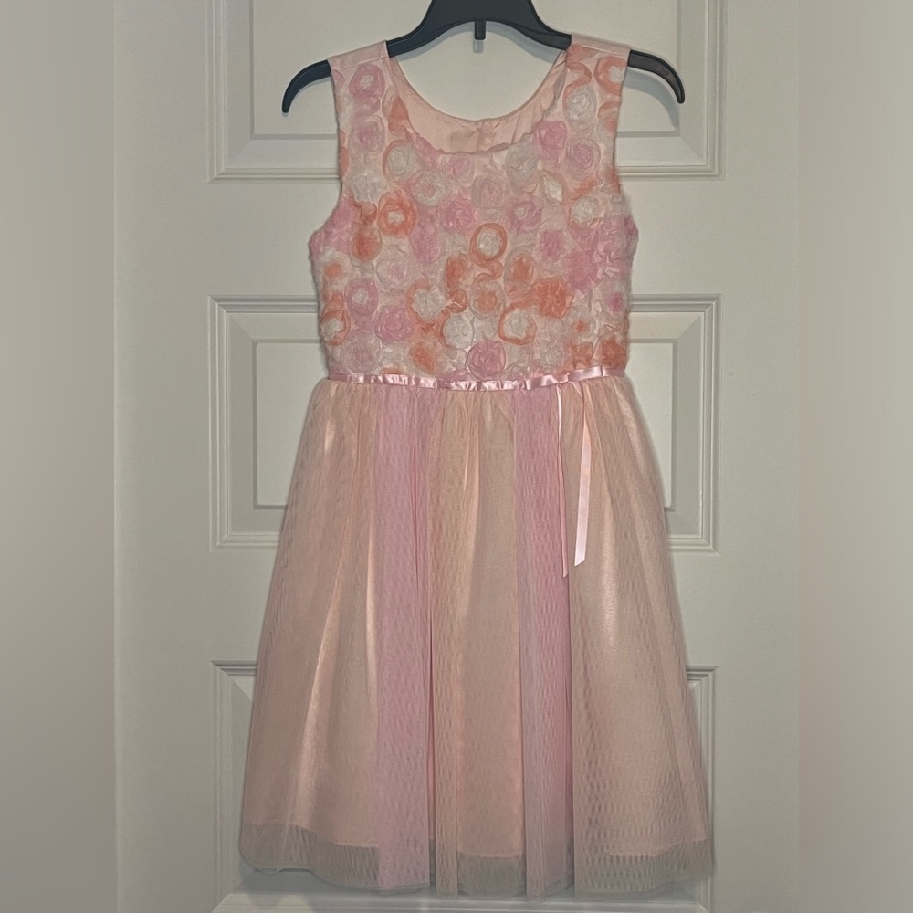 Girls dress size 8